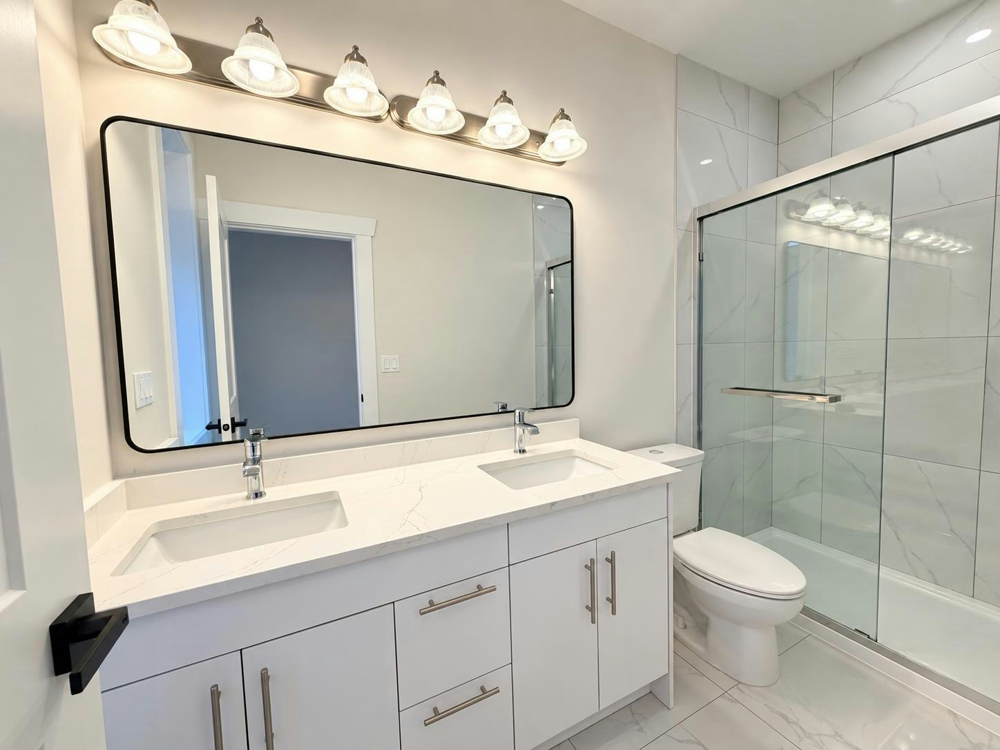 2-6091 Rosewood Place, Sechelt, BC, V7Z 0P9 - 9