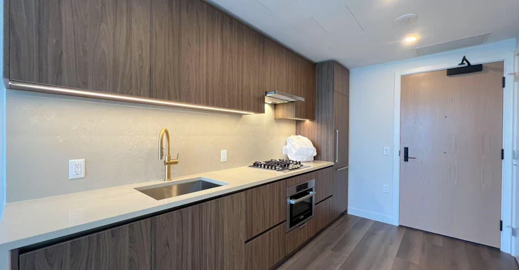 3603-5987 Wilson Avenue, Burnaby, BC, V5H 2R3 - 6