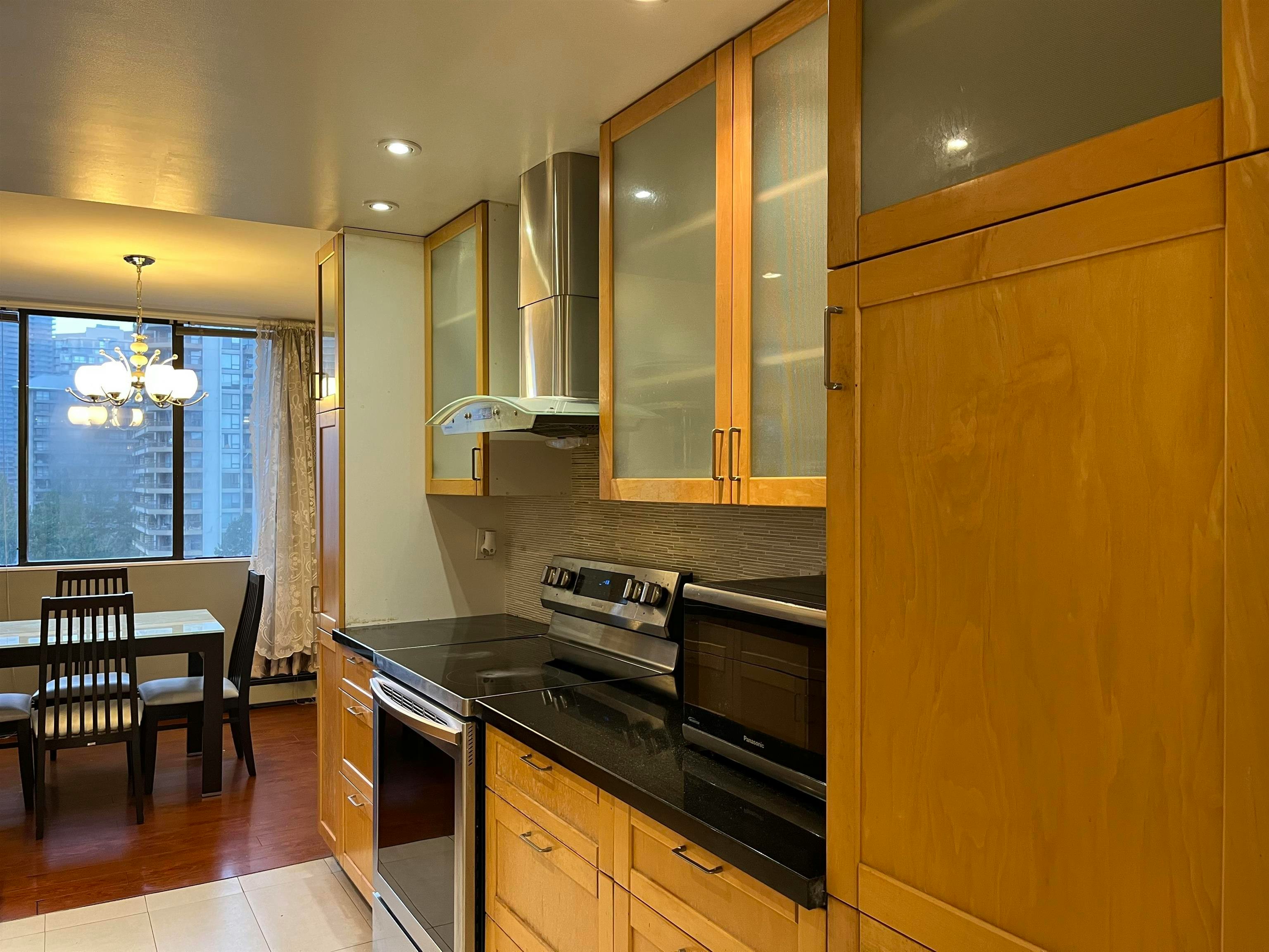 1306-2060 Bellwood Avenue, Burnaby, BC, V5B 4V2 - 8
