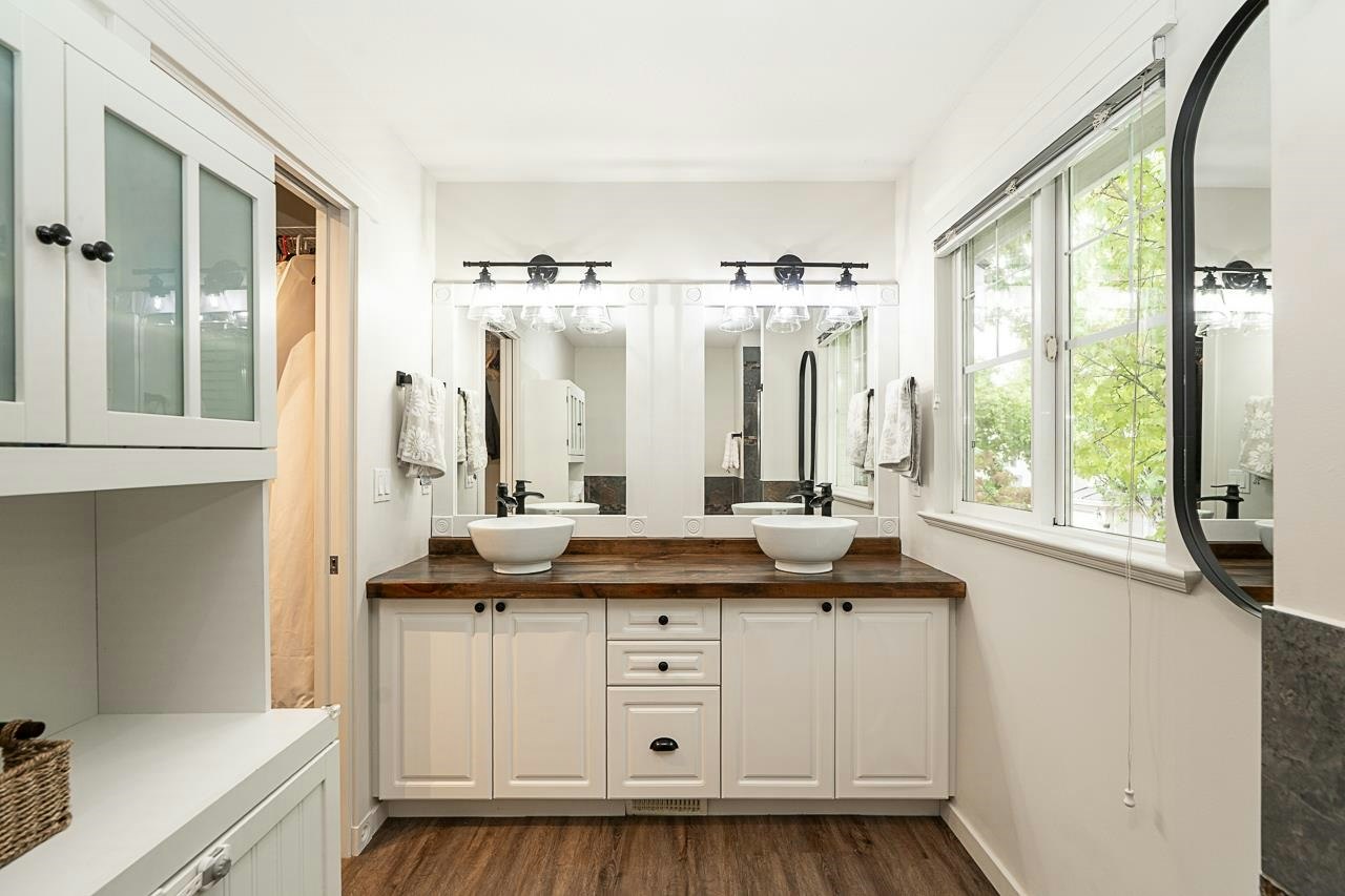 65-17097 64 Avenue, Surrey, BC, V3S 1Y5 - 17