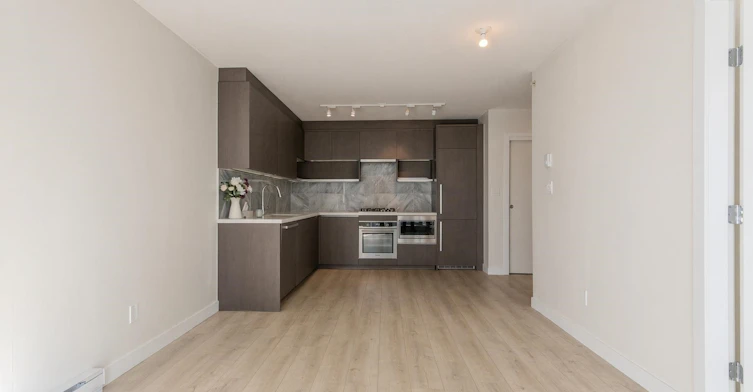 707-13750 100 Avenue, Surrey, BC, V3T 0L3 - 6
