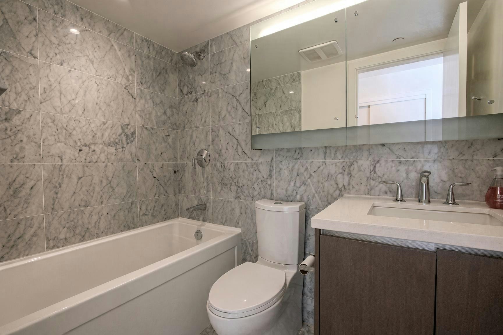 707-13750 100 Avenue, Surrey, BC, V3T 0L3 - 12