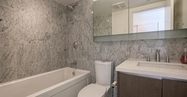 707-13750 100 Avenue, Surrey, BC, V3T 0L3 - 12