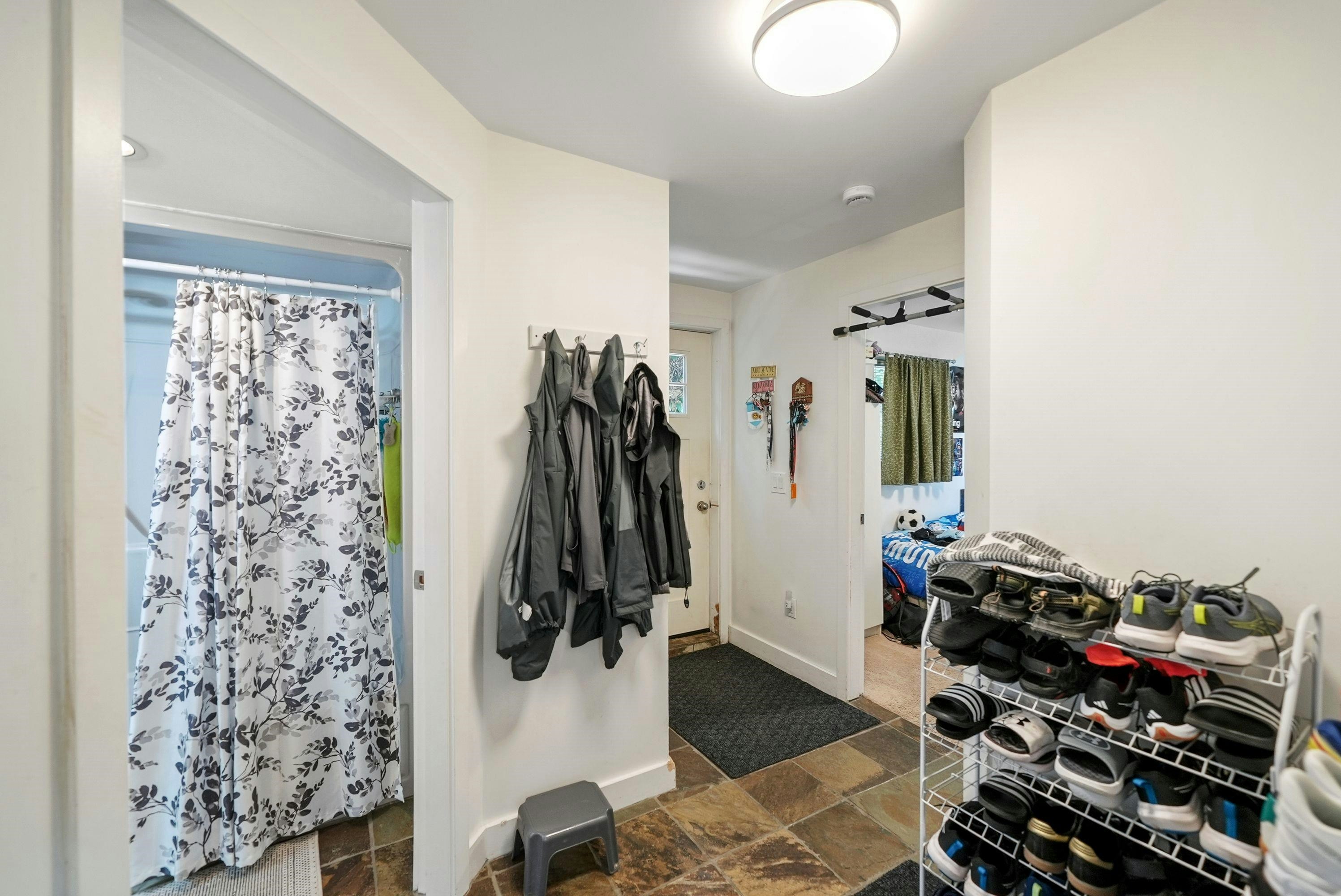 1683 Suffolk Avenue, Port Coquitlam, BC, V3B 1H1 - 21