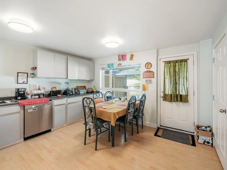 1683 Suffolk Avenue, Port Coquitlam, BC, V3B 1H1 - 19