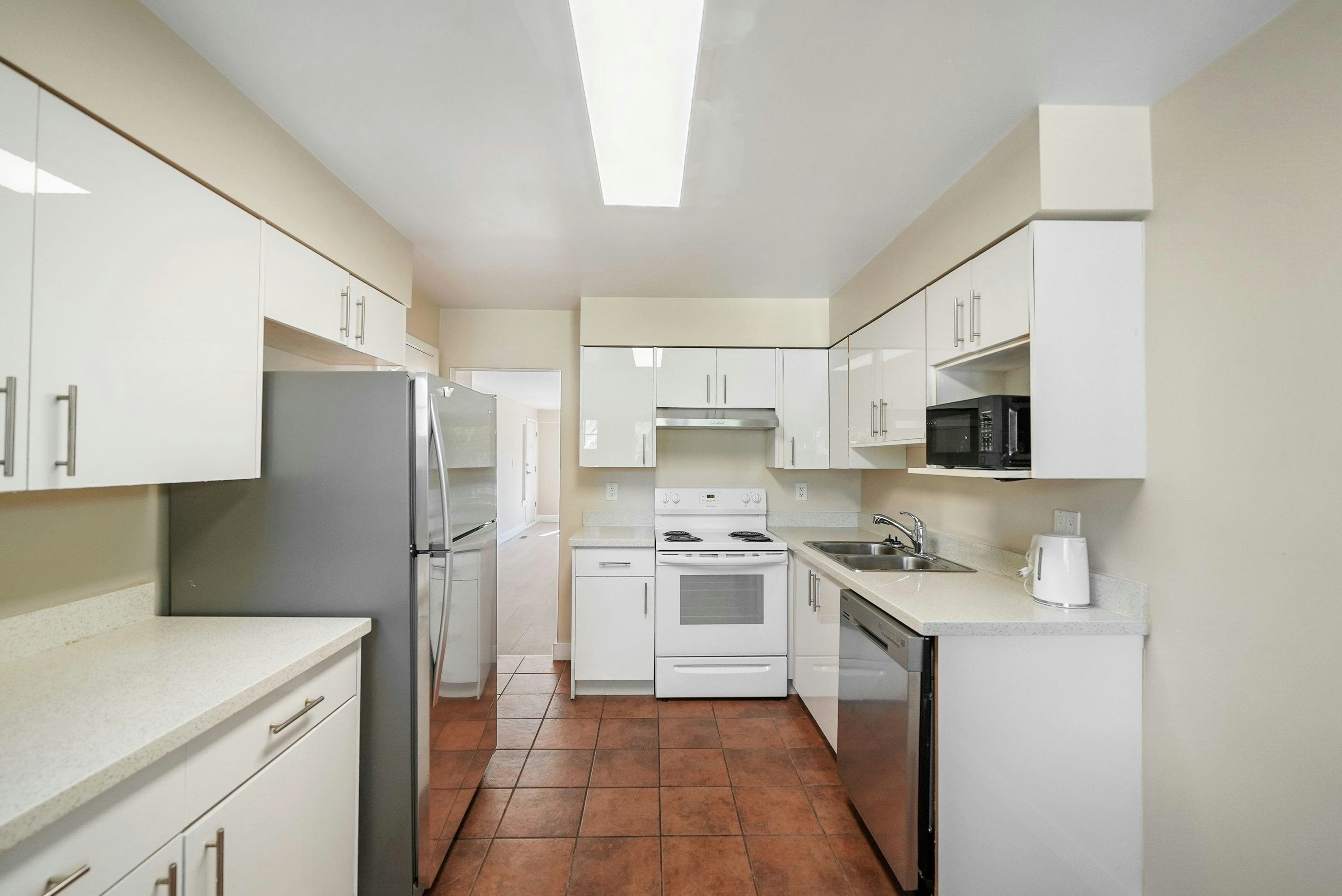 1683 Suffolk Avenue - 4