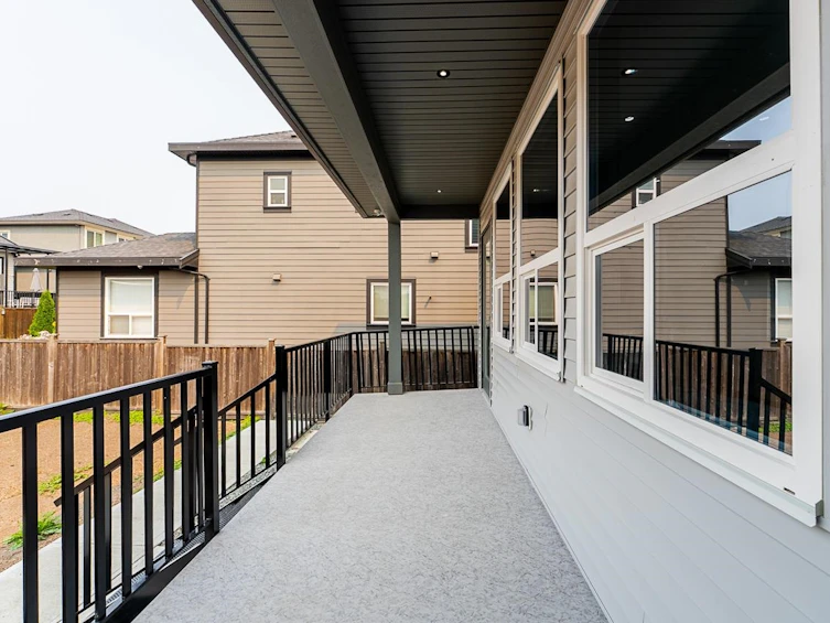 102-18573 56 Avenue, Surrey, BC, V3S 8J3 - 35
