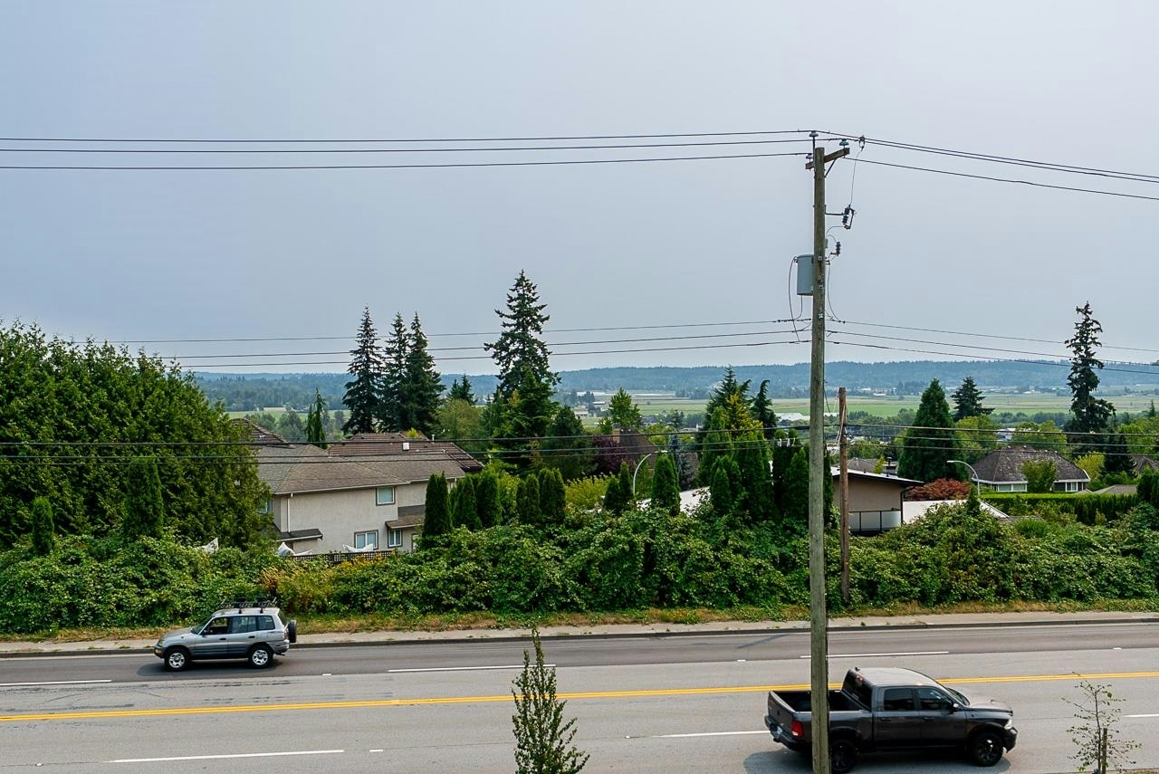 102-18573 56 Avenue, Surrey, BC, V3S 8J3 - 34