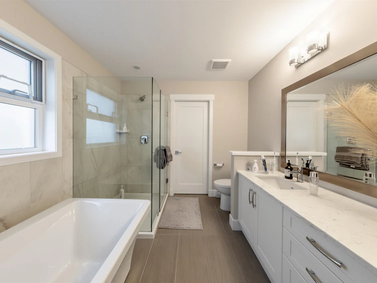 3539 Trestle Court, Coquitlam, BC, V3E 0L5 - 24