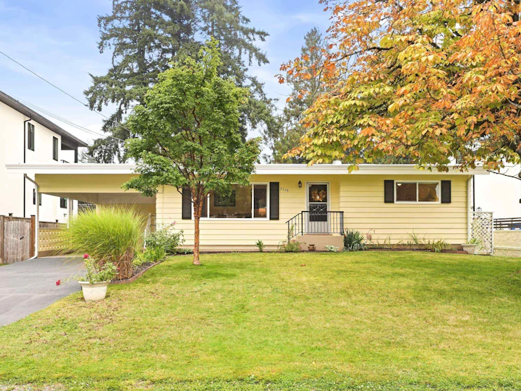 2136 Sherwood Crescent, Abbotsford, BC, V2T 1B8