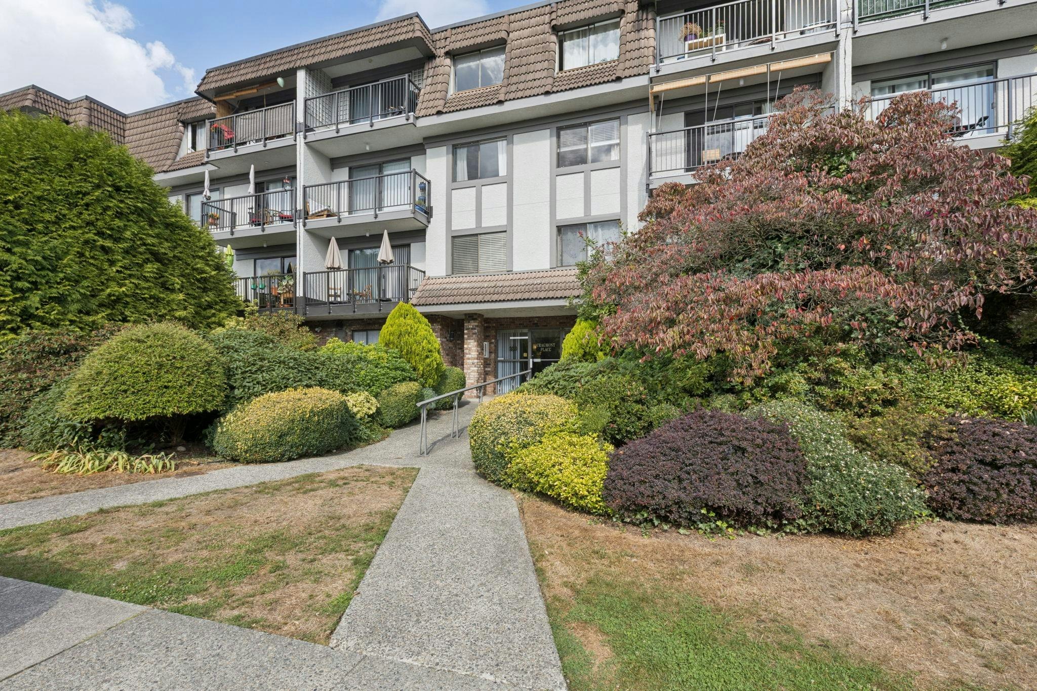 303-236 W 2nd Street, North Vancouver, BC, V7M 1C6