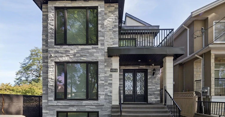 2-6262 Battison Street, Vancouver, BC, V5S 3M8 - 2