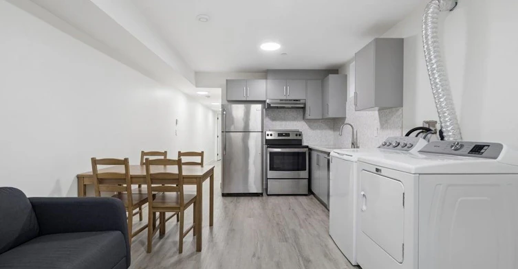 2-6262 Battison Street, Vancouver, BC, V5S 3M8 - 8
