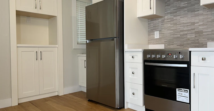 Laneway-2920 W 41st Avenue, Vancouver, BC, V6N 3C7 - 3