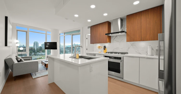 7683 Park Crescent, Burnaby, BC, V3N 0J4 - 2