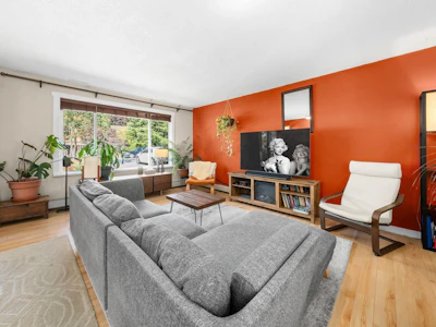 38248 Hemlock Avenue - 3