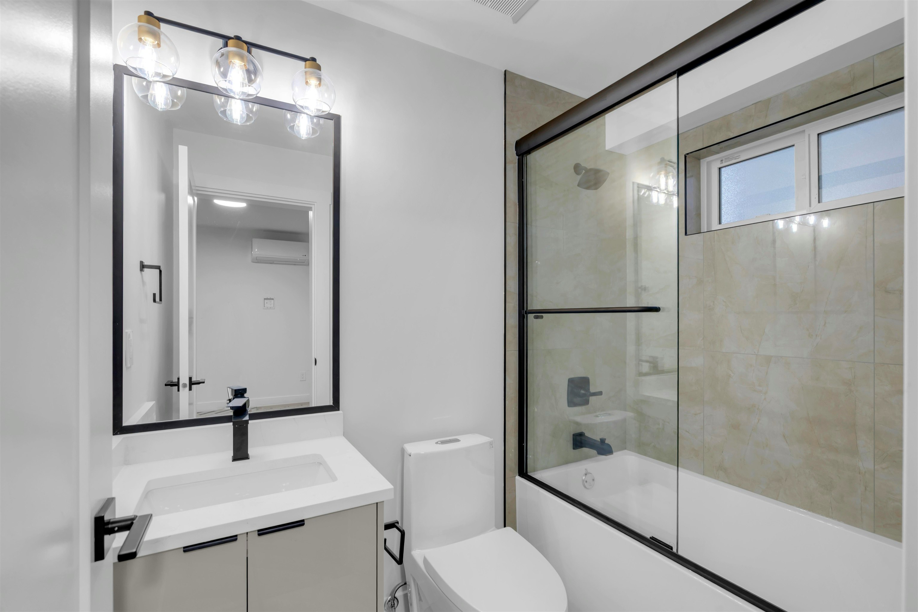 101-11410 139 Street, Surrey, BC, V3R 2M1 - 17