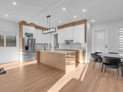 101-11410 139 Street - 3