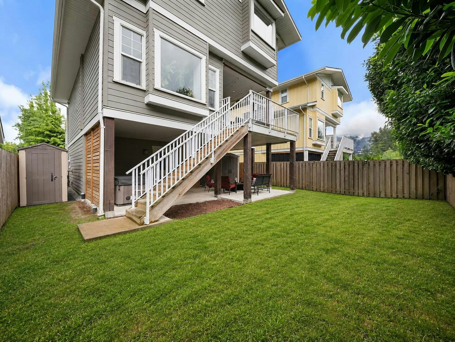 2-39885 Government Road, Squamish, BC, V8B 0Z2