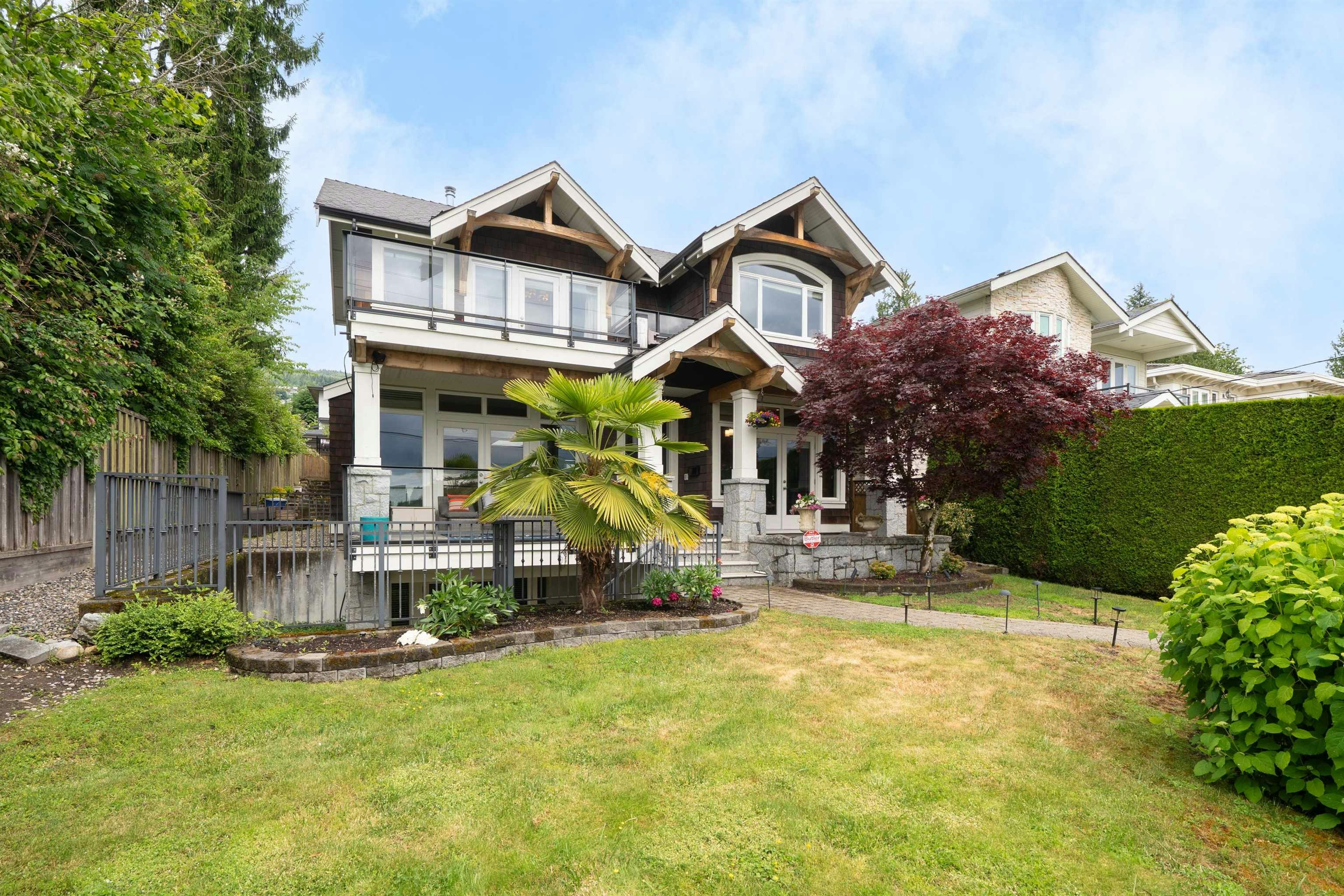 1479 Mathers Avenue, West Vancouver, BC, V7T 2G5