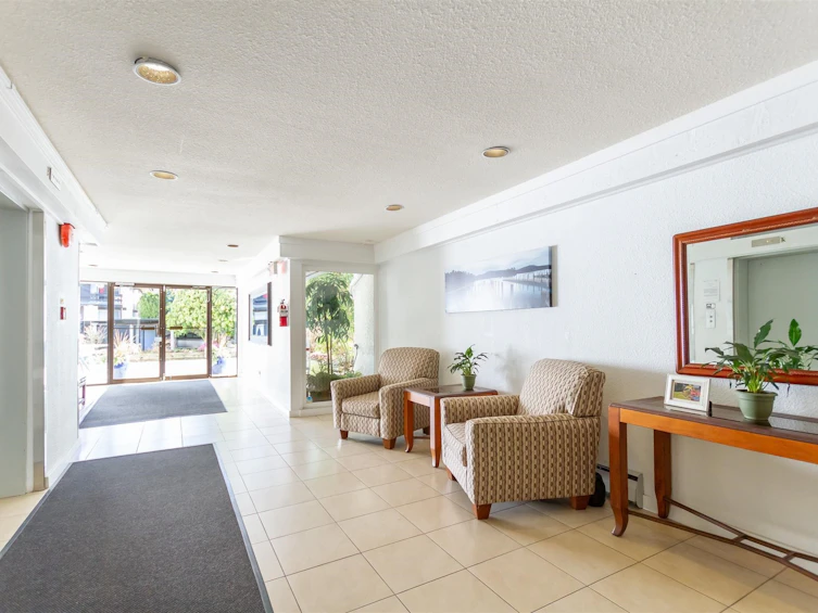 301-1561 Vidal Street, Surrey, BC, V4B 5A7 - 14