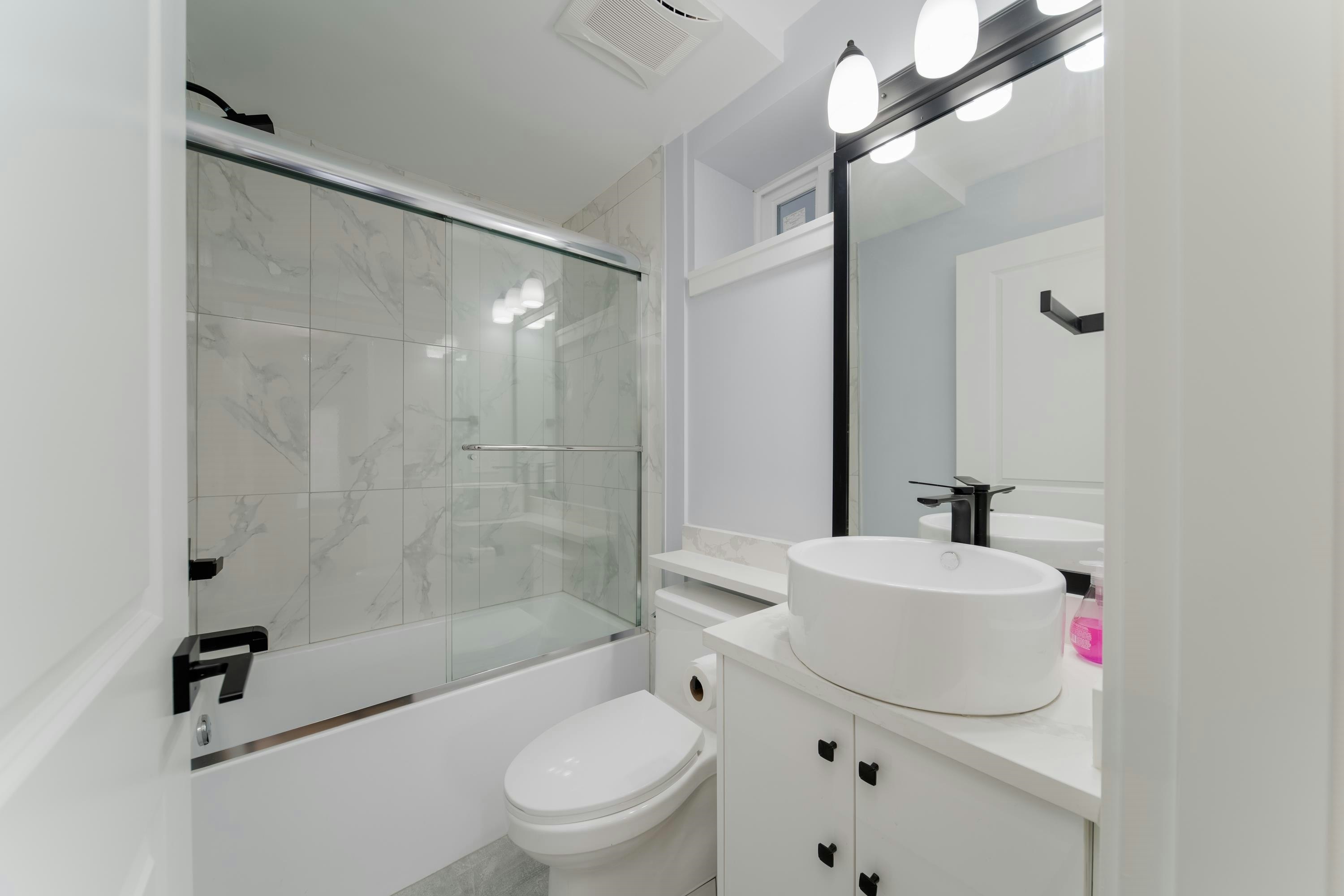 960 Renfrew Street, Vancouver, BC, V5K 4B8 - 24
