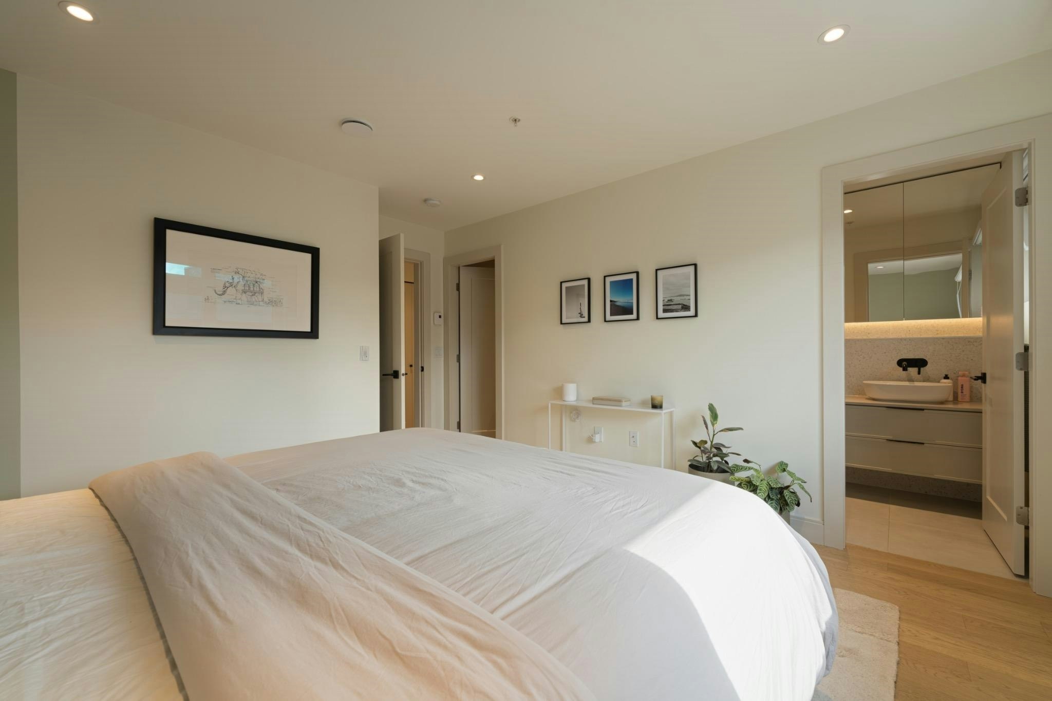 24-632 E 3rd Street, North Vancouver, BC, V7L 0J1 - 23
