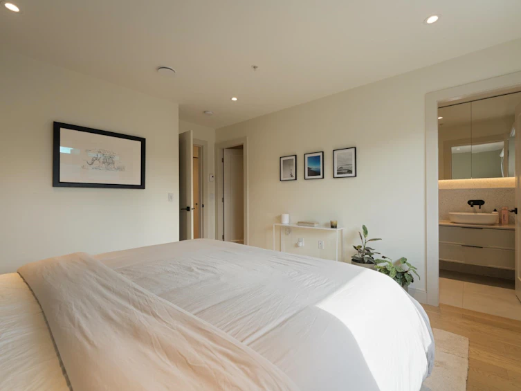 24-632 E 3rd Street, North Vancouver, BC, V7L 0J1 - 23