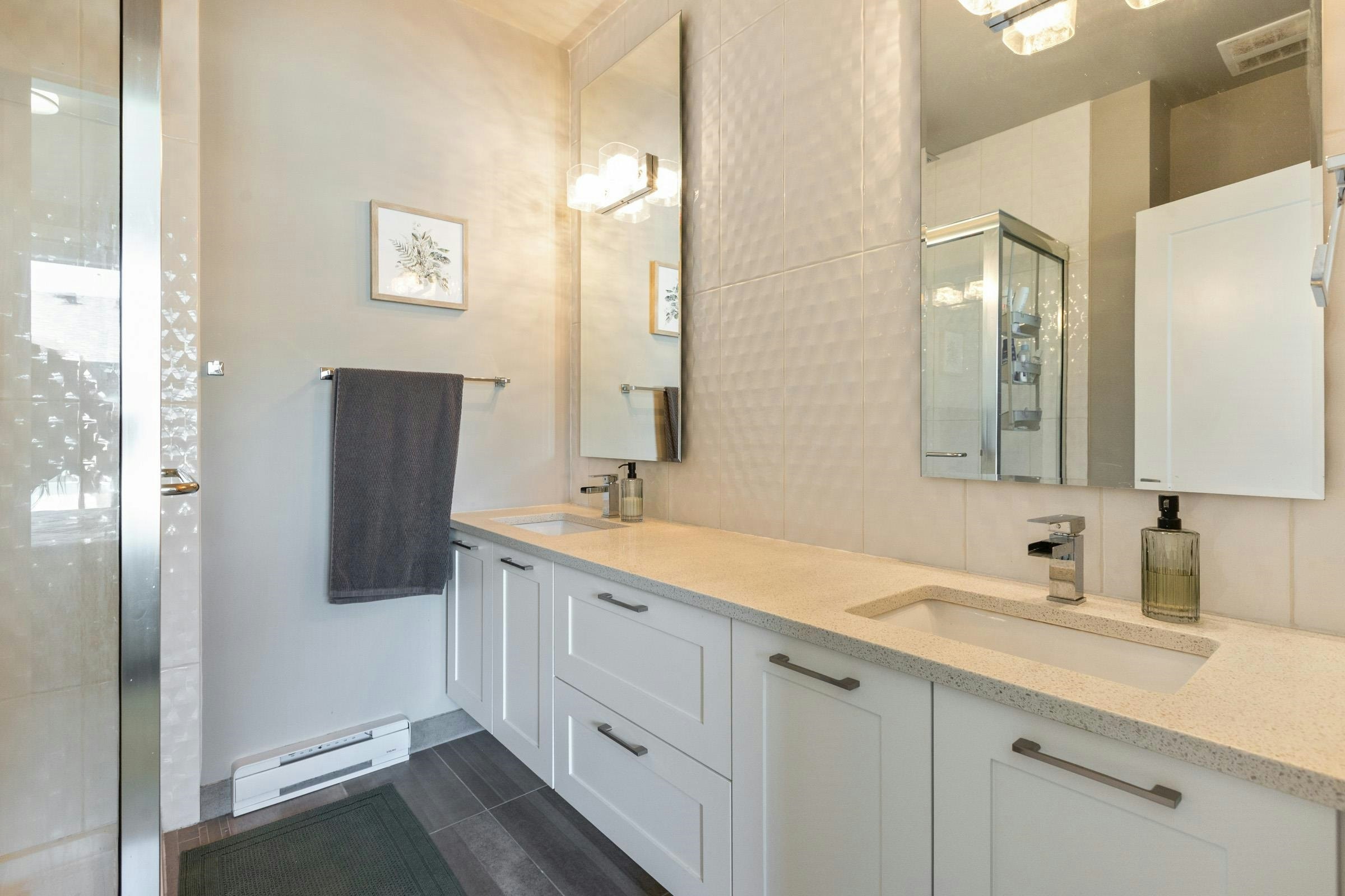 208-16488 64 Avenue, Surrey, BC, V3S 6X6 - 16