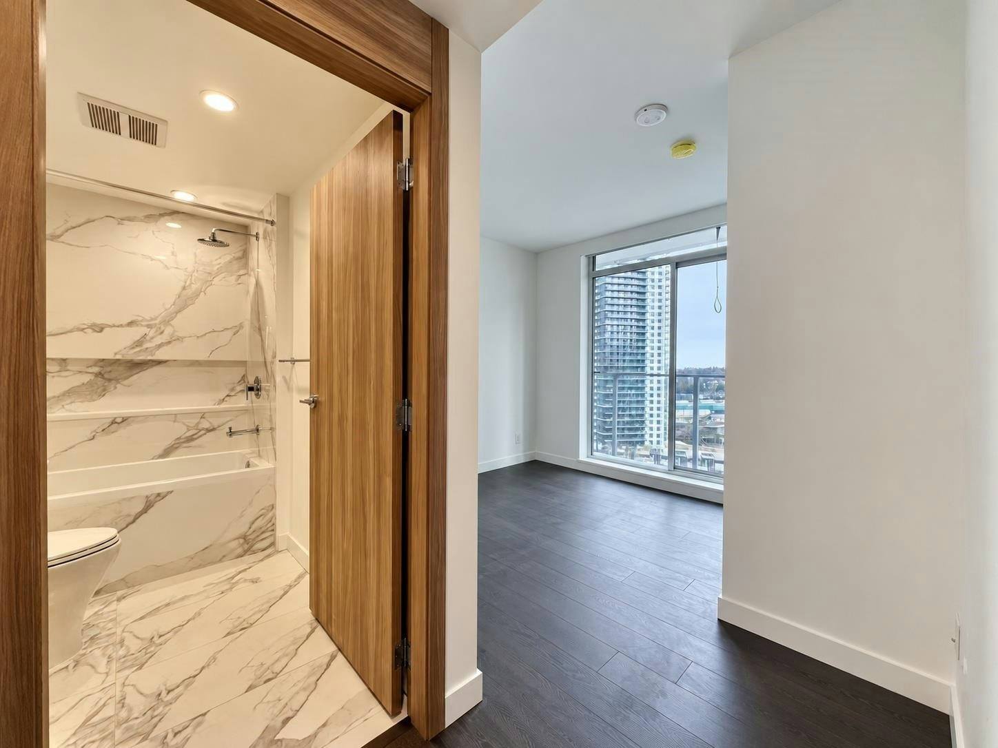 14xx-13768 100 Avenue, Surrey, BC, V3T 0V2 - 10