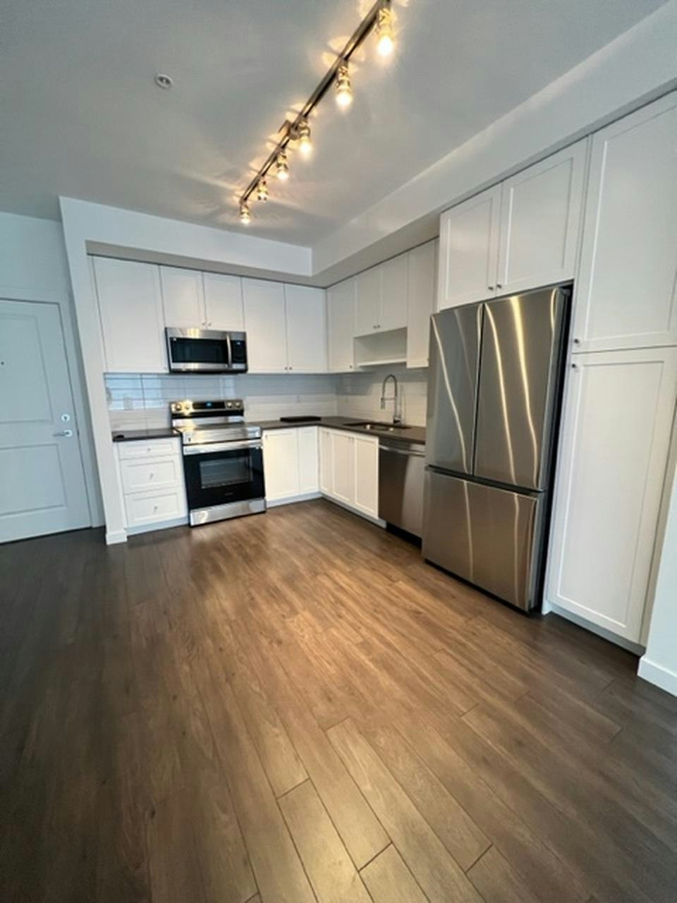 202-15815 85 Avenue, Surrey, BC, V4N 6X5