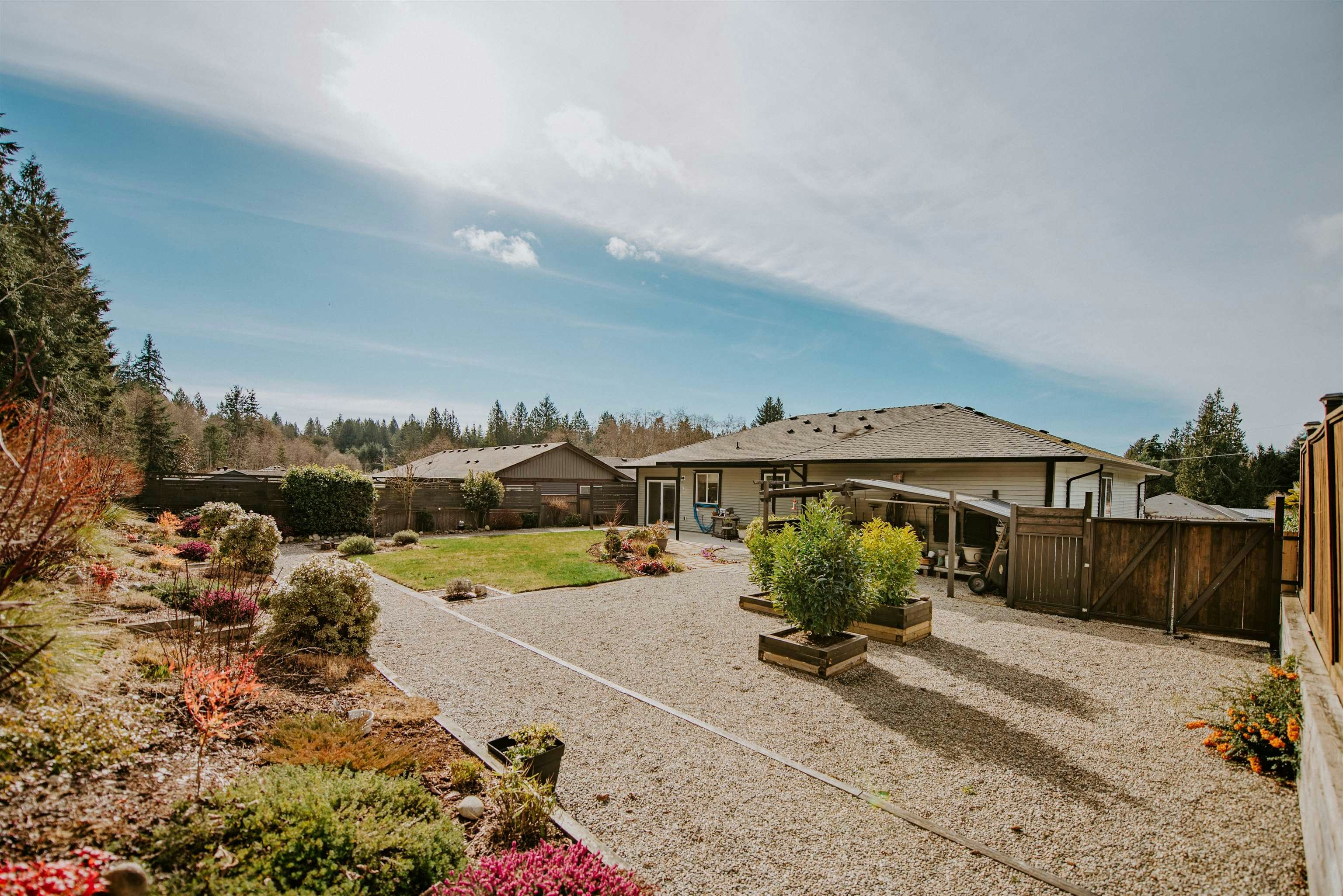 6222 Sitka Road, Sechelt, BC, V7Z 0L3 - 14