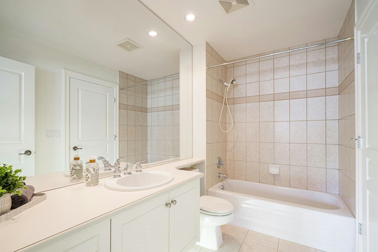 73-15715 34 Avenue, Surrey, BC, V3Z 0J6 - 36