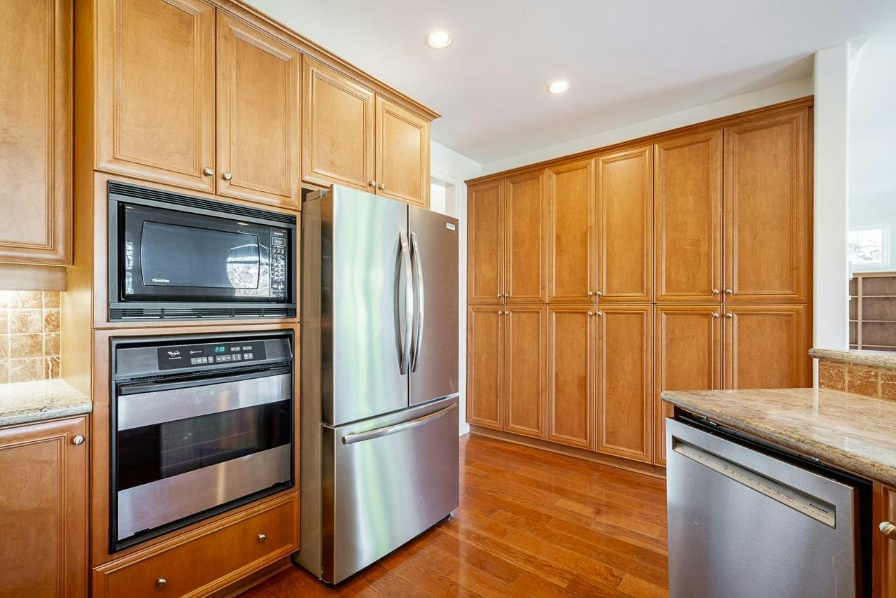 73-15715 34 Avenue, Surrey, BC, V3Z 0J6 - 15