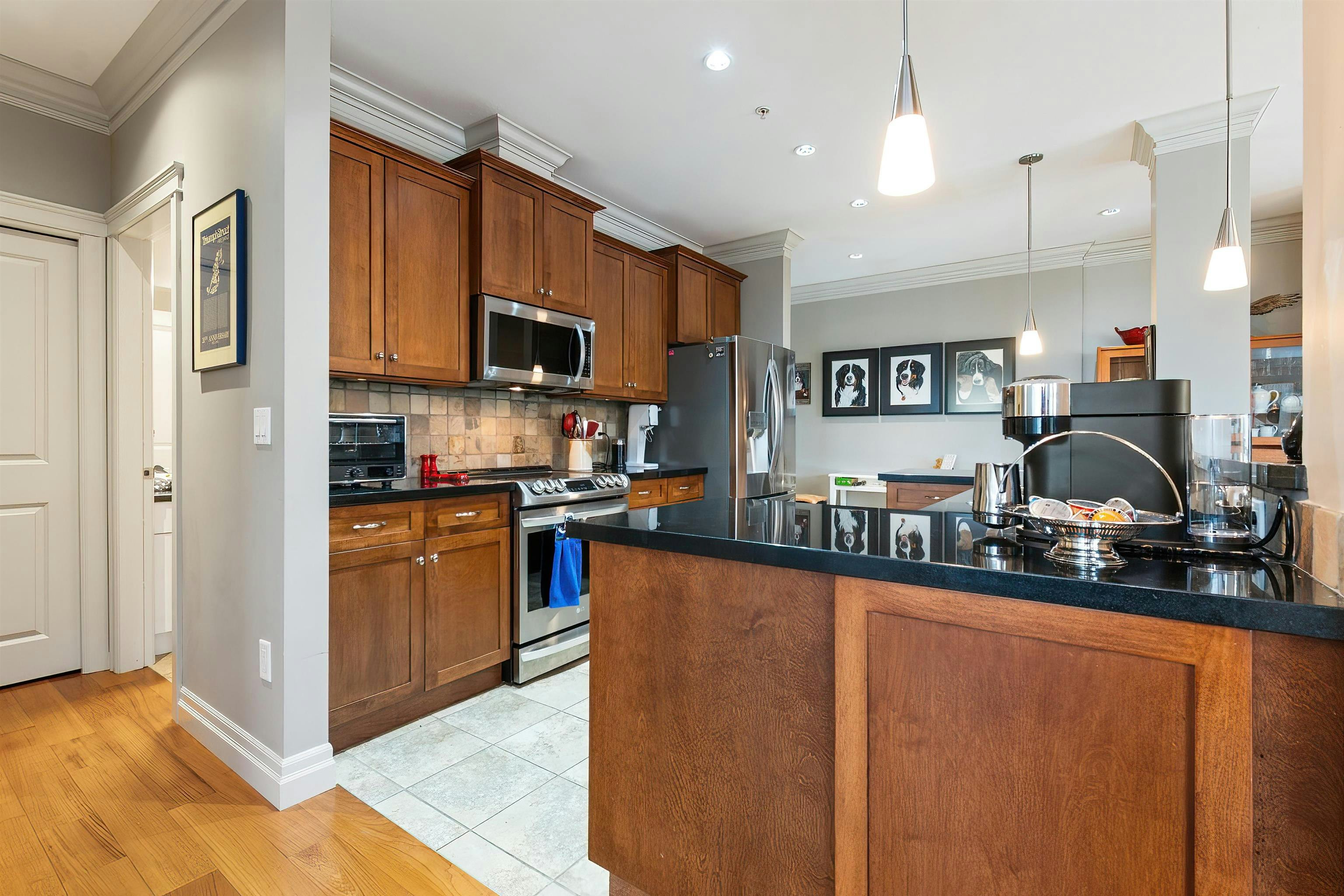 211B-45595 Tamihi Way, Chilliwack, BC, V2R 0G3 - 10