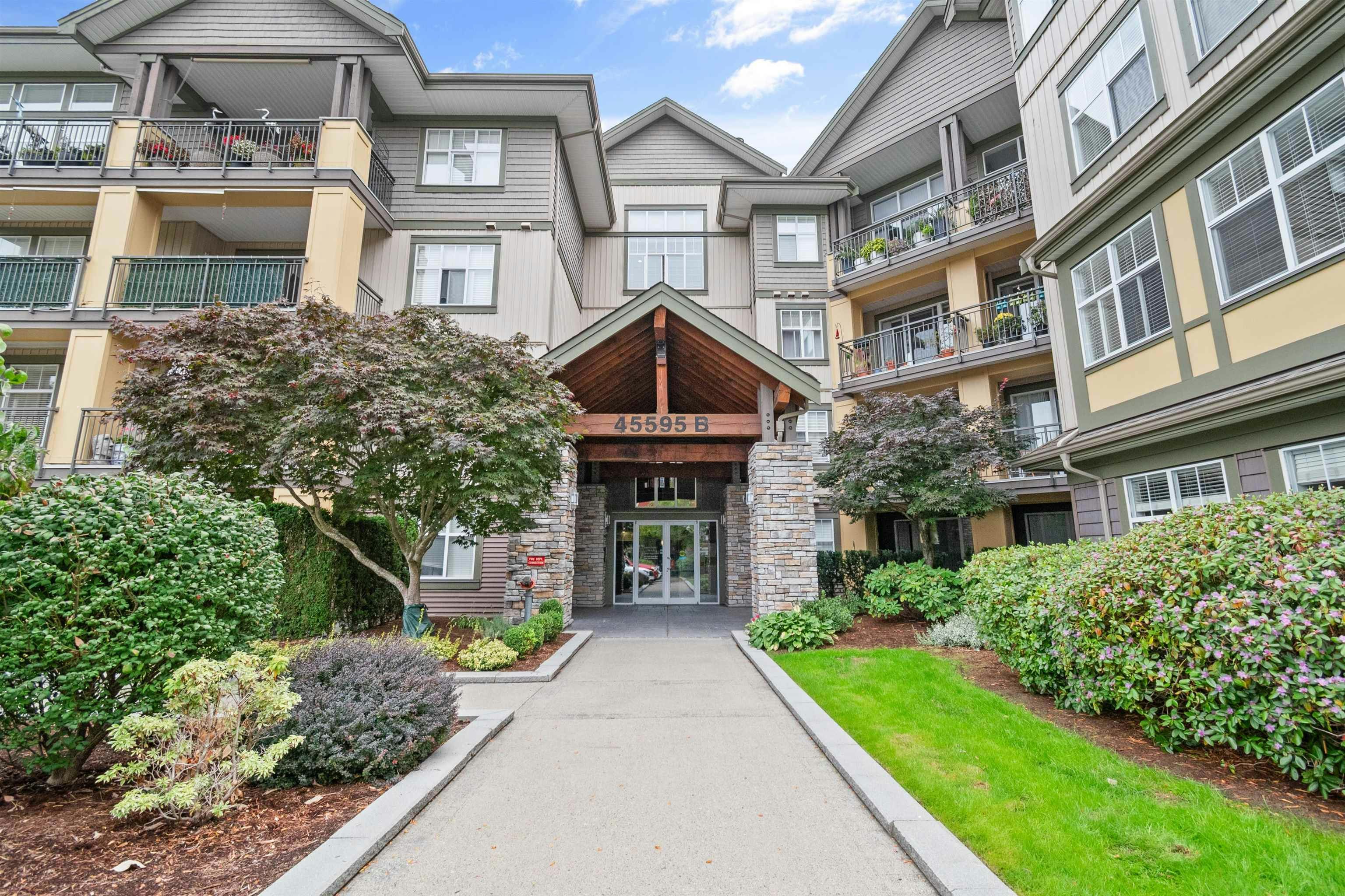 211B-45595 Tamihi Way, Chilliwack, BC, V2R 0G3