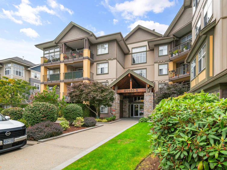 211B-45595 Tamihi Way, Chilliwack, BC, V2R 0G3 - 3
