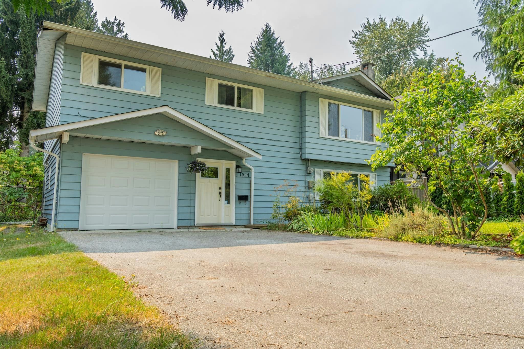 1544 Robertson Avenue, Port Coquitlam, BC, V3B 1E1