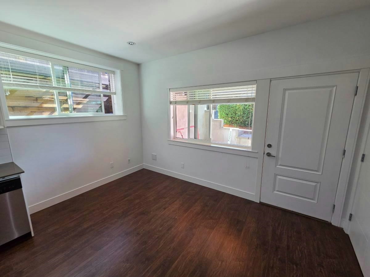 Lower-726 Delestre Avenue, Coquitlam, BC, V3K 2G3 - 3