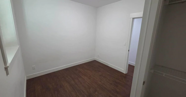 Lower-726 Delestre Avenue, Coquitlam, BC, V3K 2G3 - 7