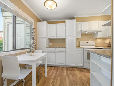 3-9080 Parksville Drive - 4
