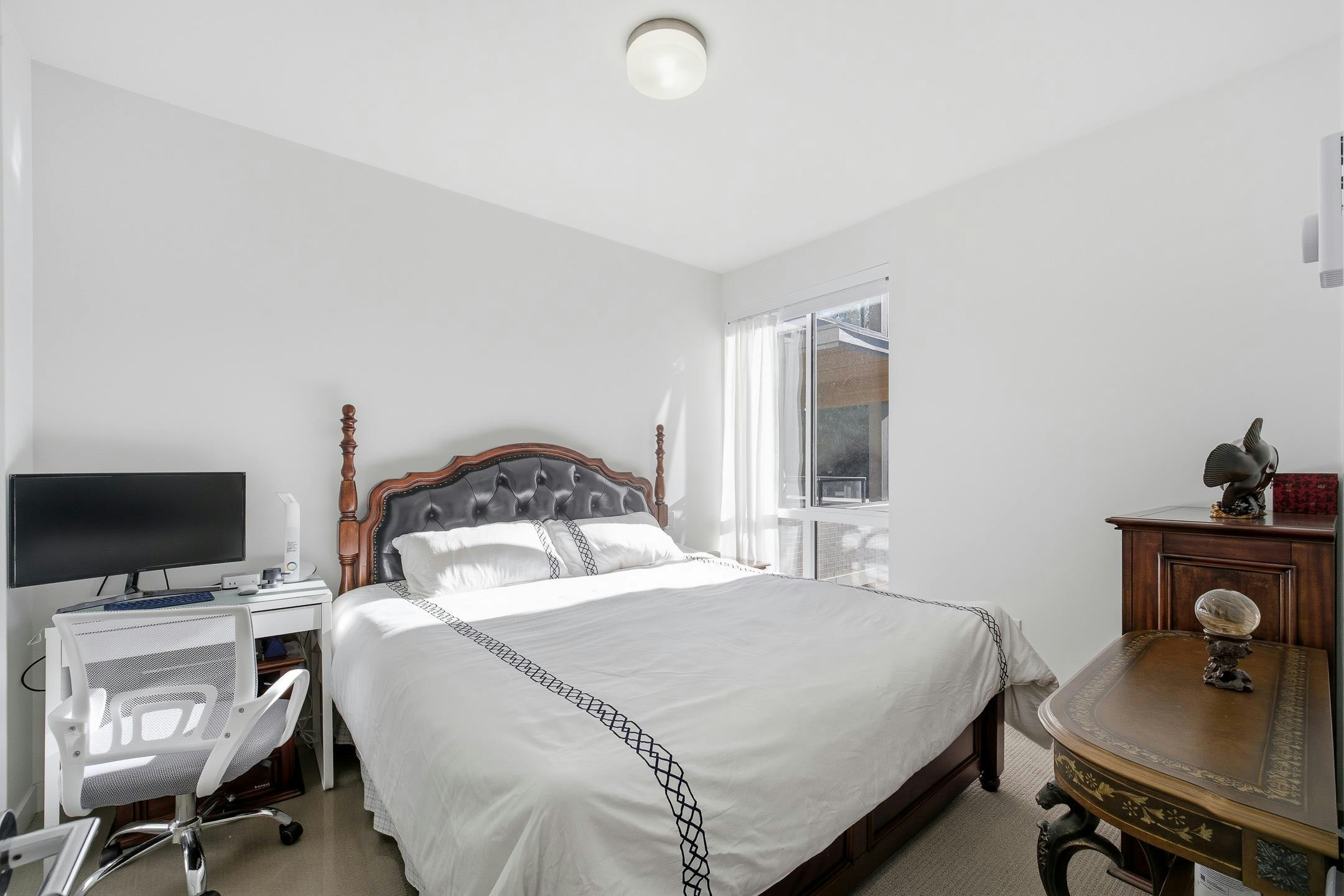 3xx-7588 16th Street, Burnaby, BC, V3N 0H8 - 14