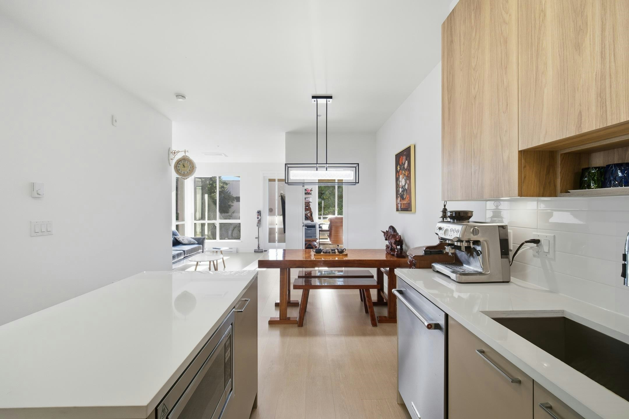 3xx-7588 16th Street, Burnaby, BC, V3N 0H8 - 11