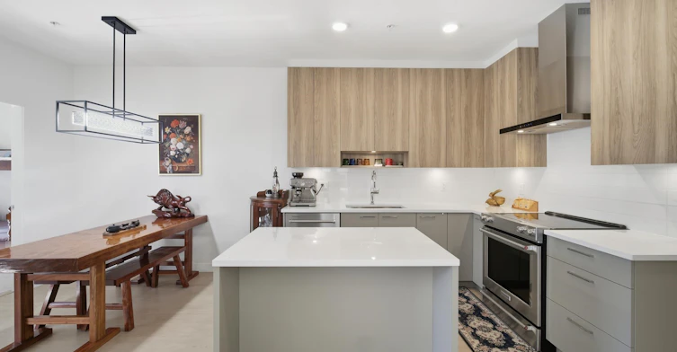 3xx-7588 16th Street, Burnaby, BC, V3N 0H8 - 10