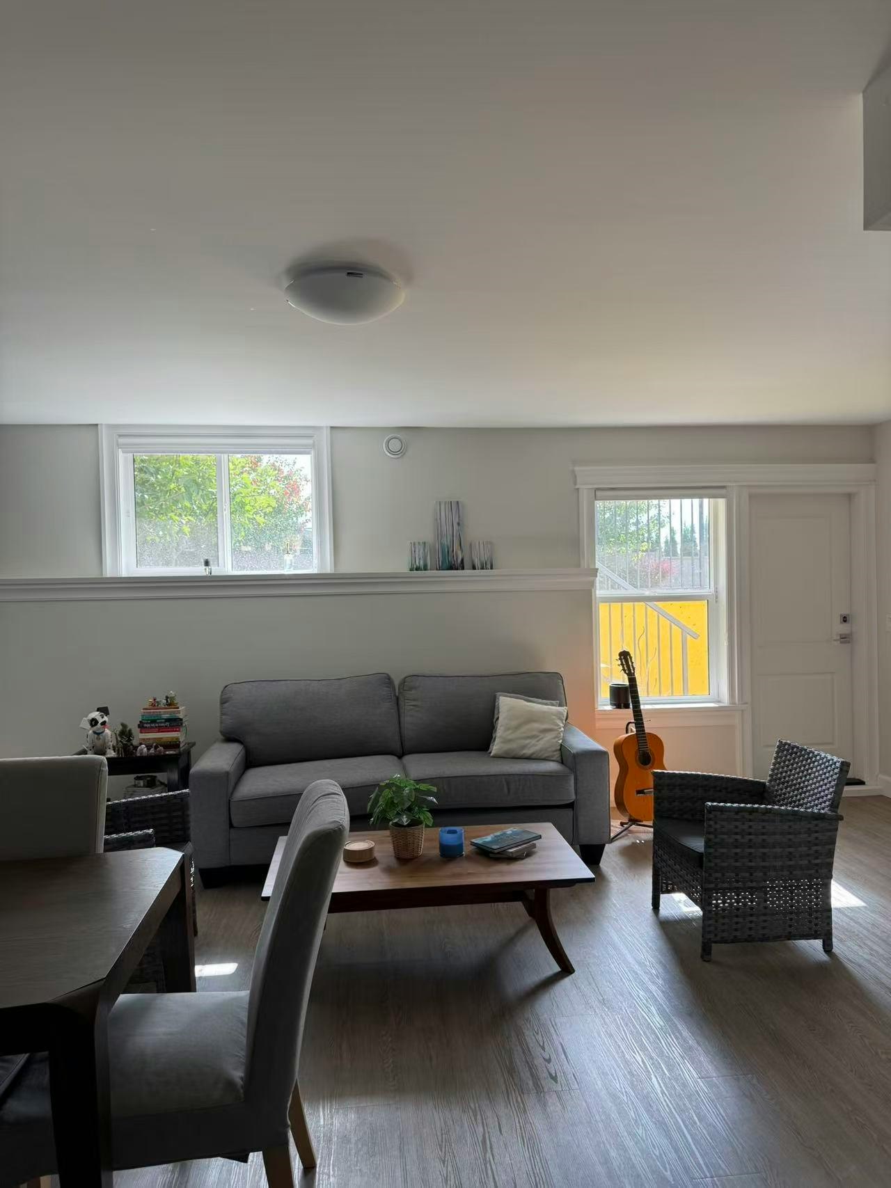 2000 Phillips Place, Burnaby, BC, V5A 2W1 - 5