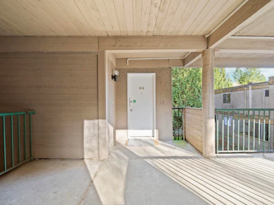 304-9128 Capella Drive - 4