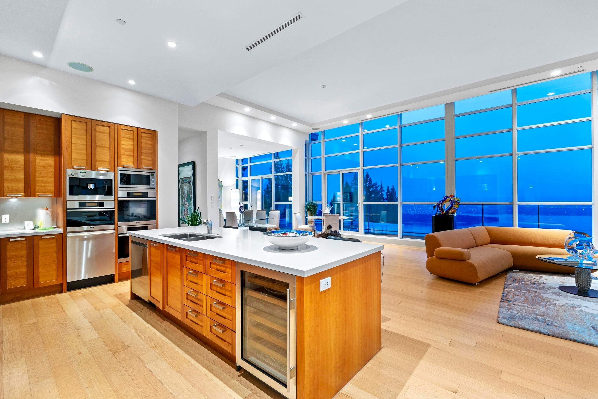 402-2245 Twin Creek Place, West Vancouver, BC, V7S 3K4 - 17