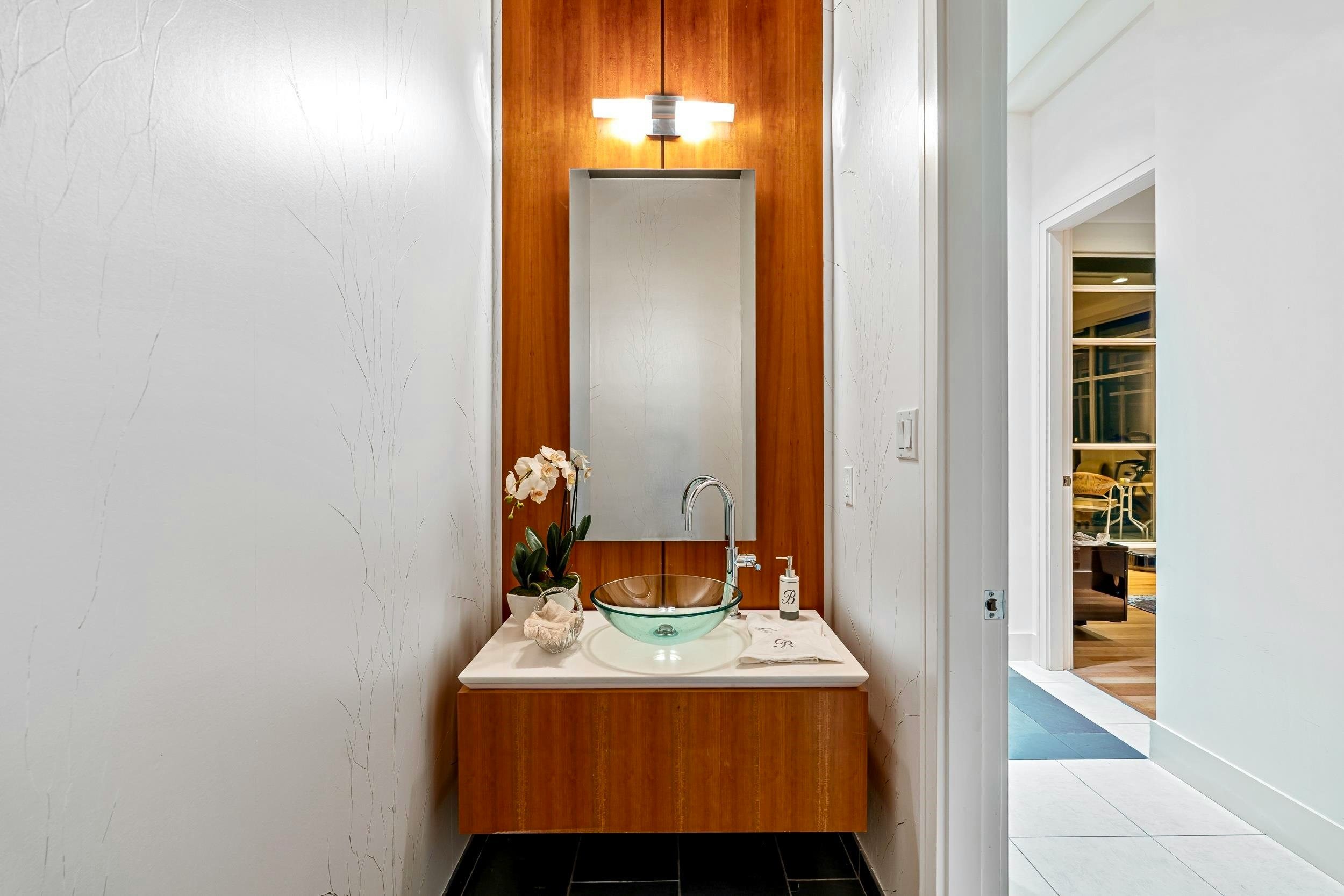 402-2245 Twin Creek Place, West Vancouver, BC, V7S 3K4 - 18