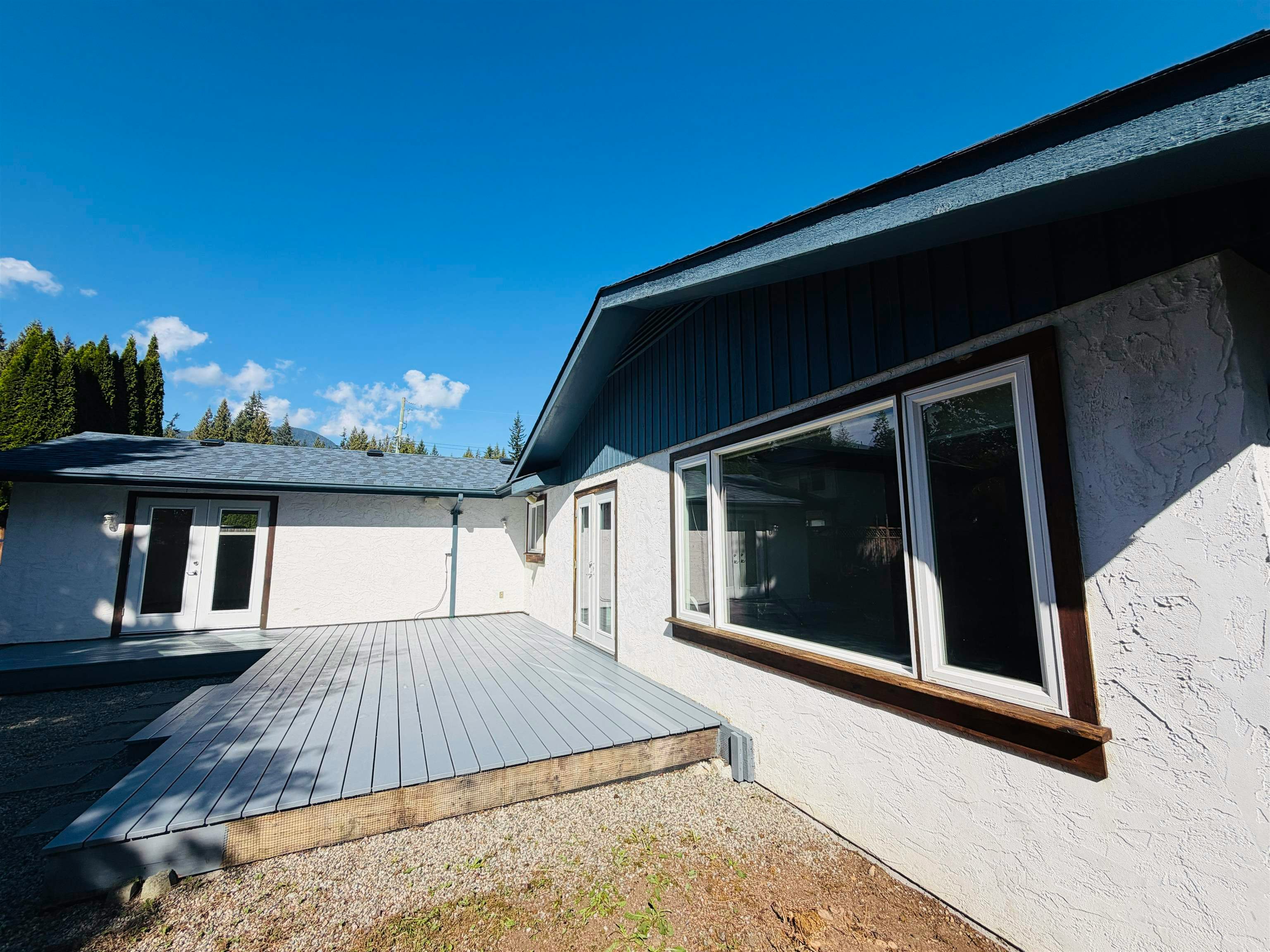 817 Mountainview Drive, Gibsons, BC, V0N 1V9 - 26