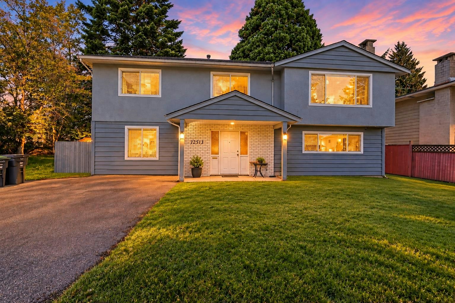 12513 91 Avenue, Surrey, BC, V3V 6B4